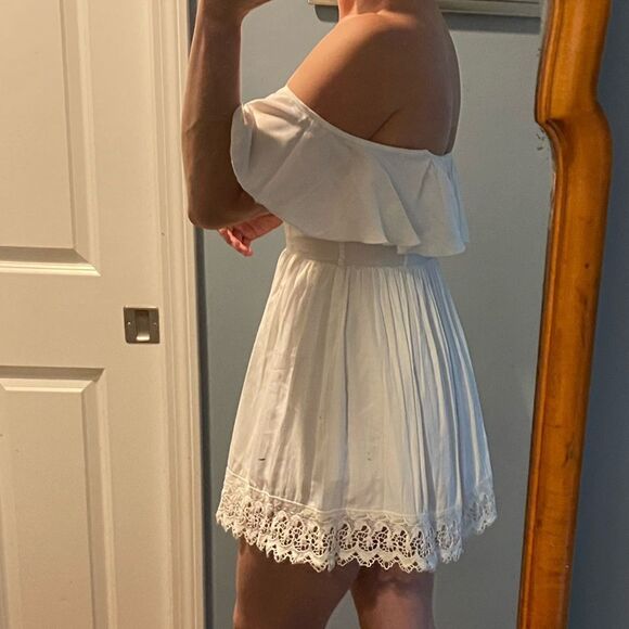 Lovers + Friends Off the Shoulder Dress - Picture 5 of 5